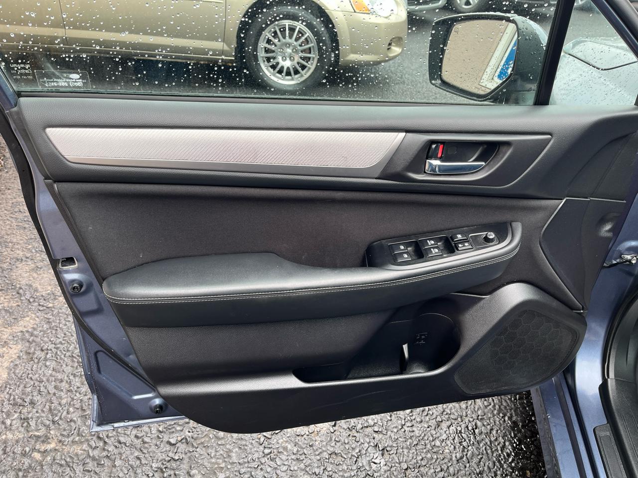 Subaru Legacy 2.5i Premium 2015