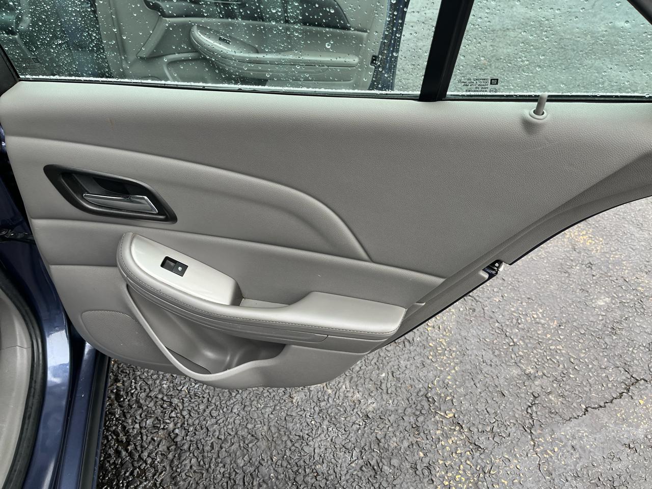 Chevrolet Malibu LS 2014