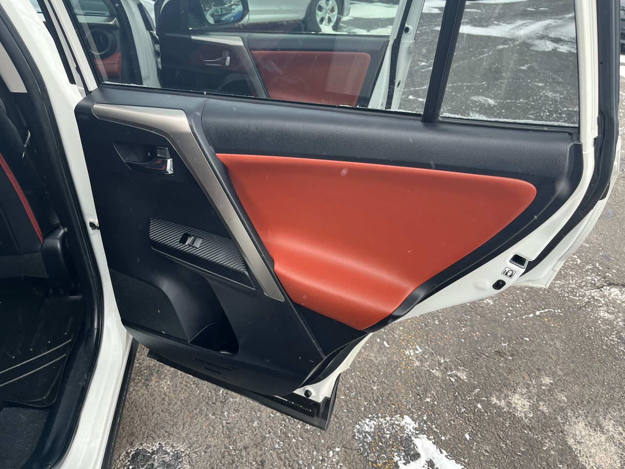 Toyota RAV4 Limited AWD 2014