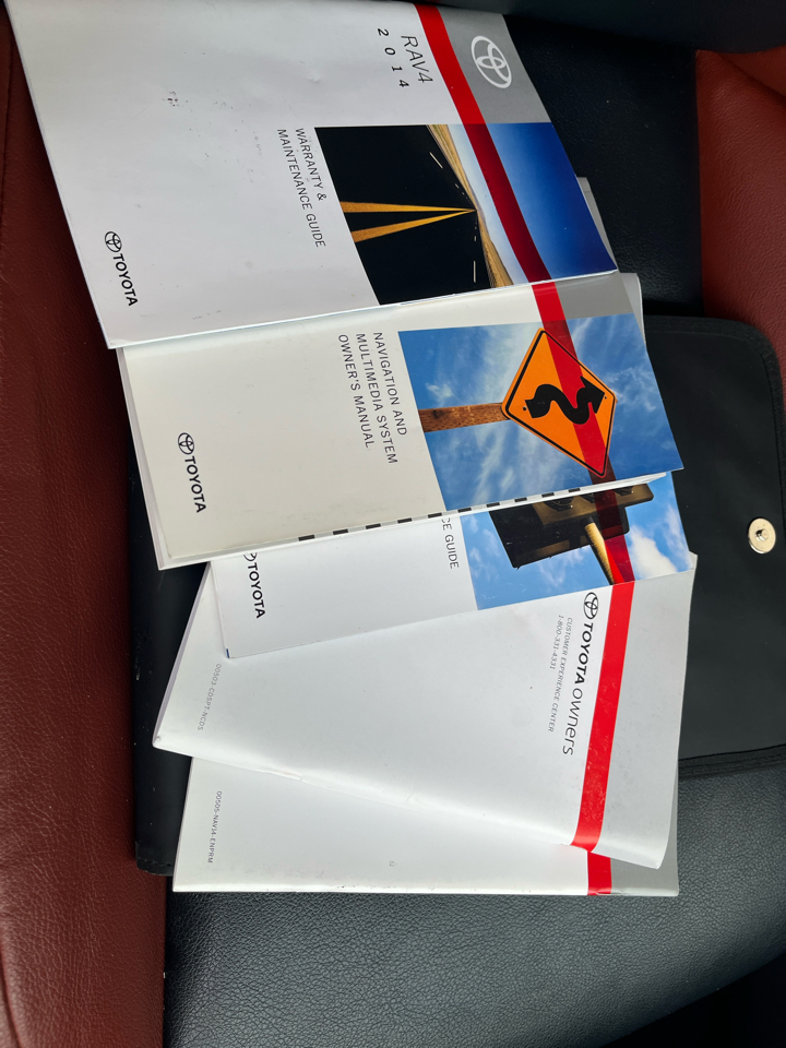 Toyota RAV4 Limited AWD 2014