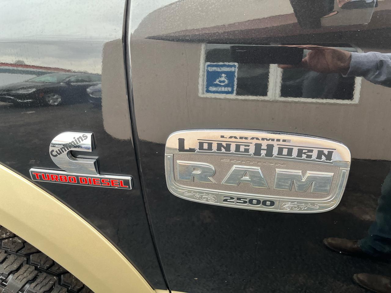 RAM 2500 Longhorn Crew Cab SWB 4WD 2016