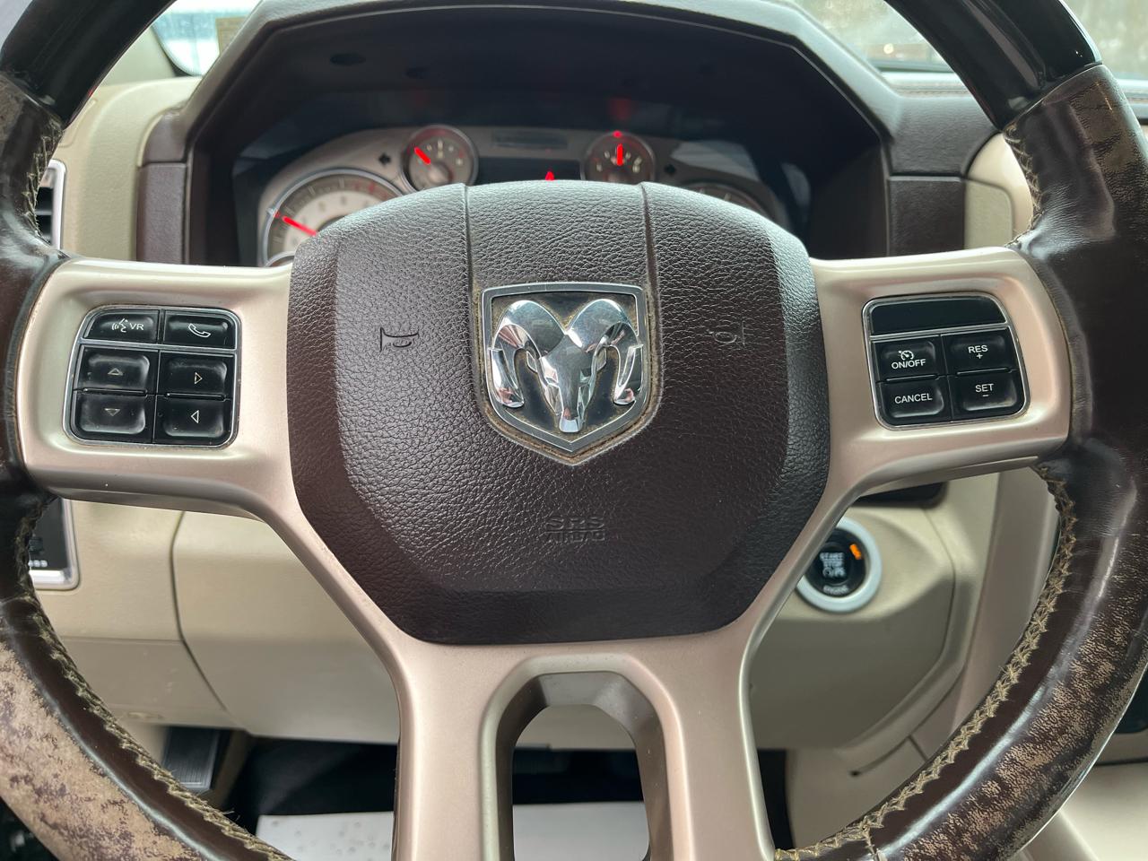 RAM 2500 Longhorn Crew Cab SWB 4WD 2016