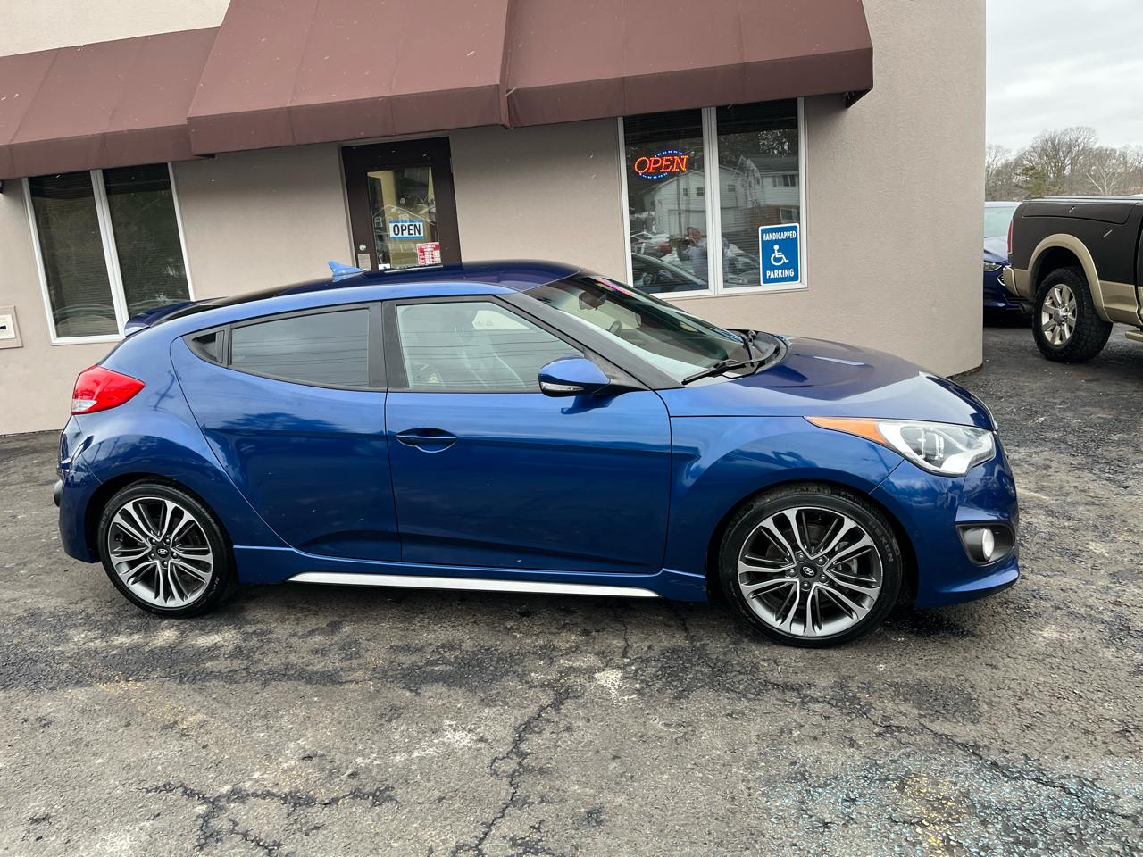 Hyundai Veloster Turbo 6AT 2016