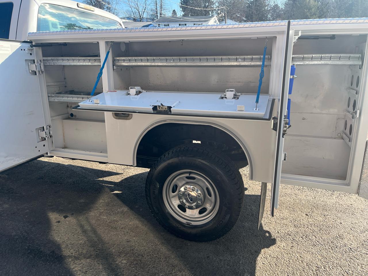 Ford F-350 SD XLT SuperCab Long Bed 4WD 2014