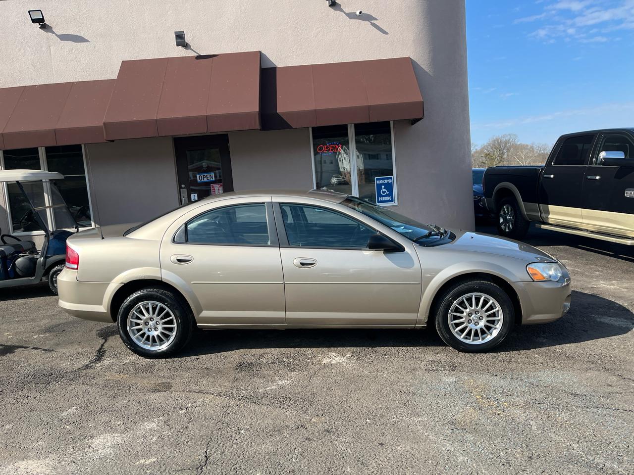 Chrysler Sebring Sedan 2004
