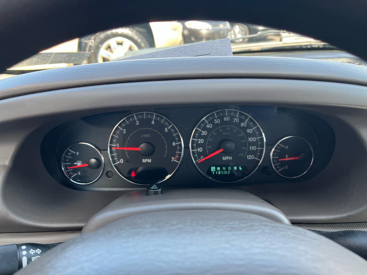 Chrysler Sebring Sedan 2004