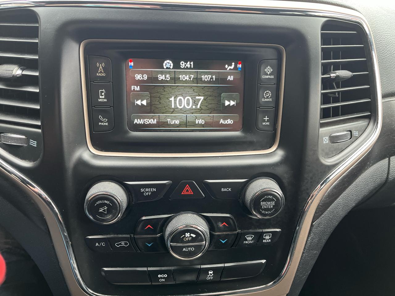 Jeep Grand Cherokee Laredo 4WD 2015