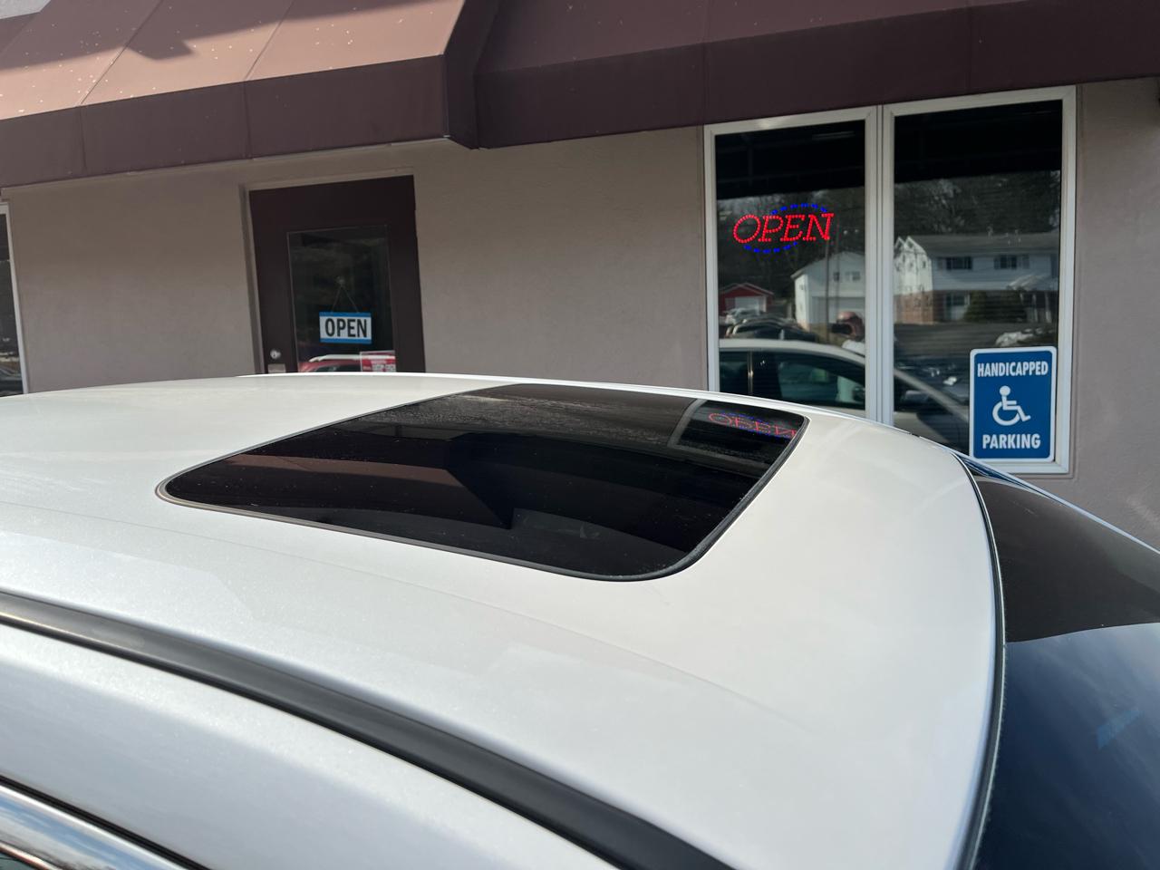 Ford Taurus SEL AWD 2015