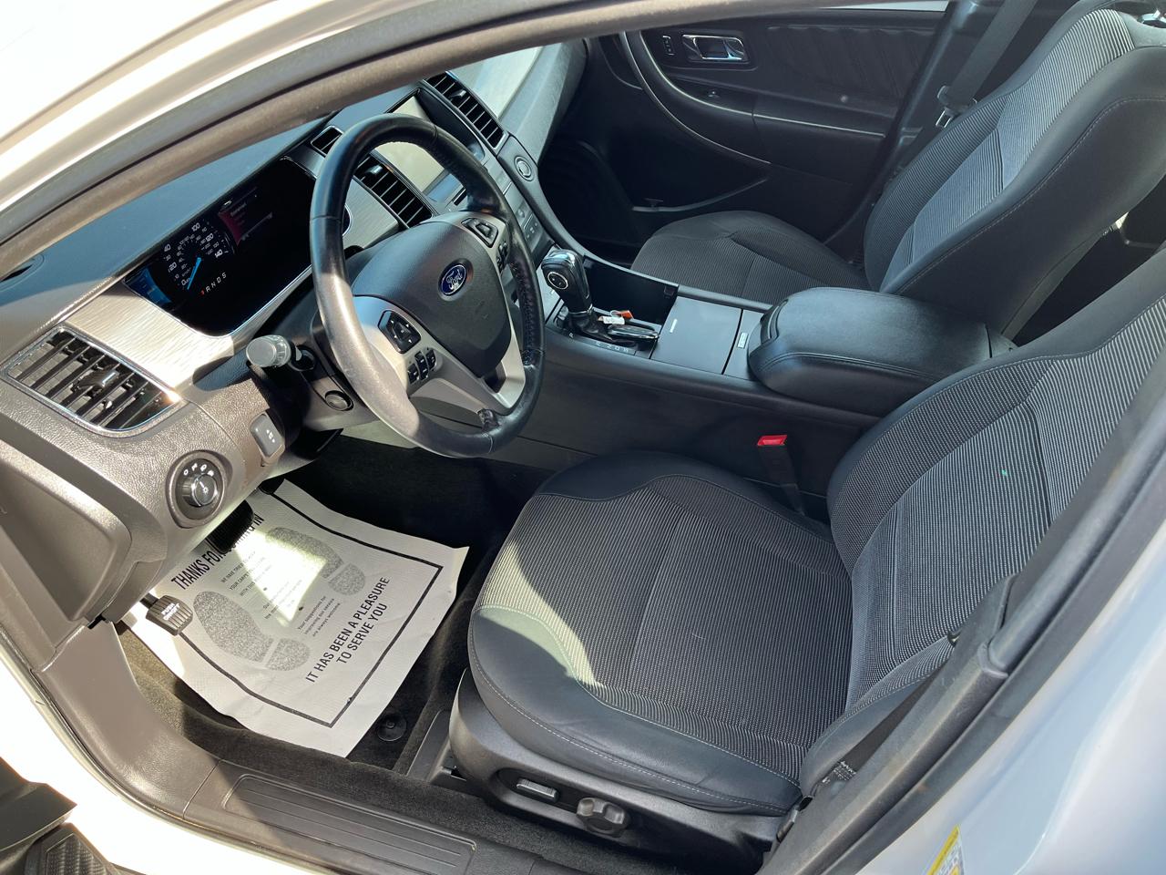 Ford Taurus SEL AWD 2015