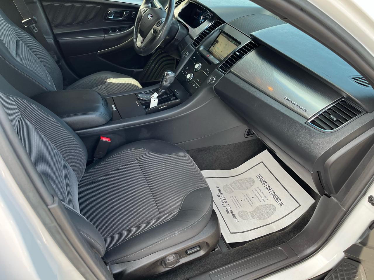 Ford Taurus SEL AWD 2015