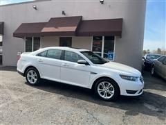 2015 Ford Taurus 