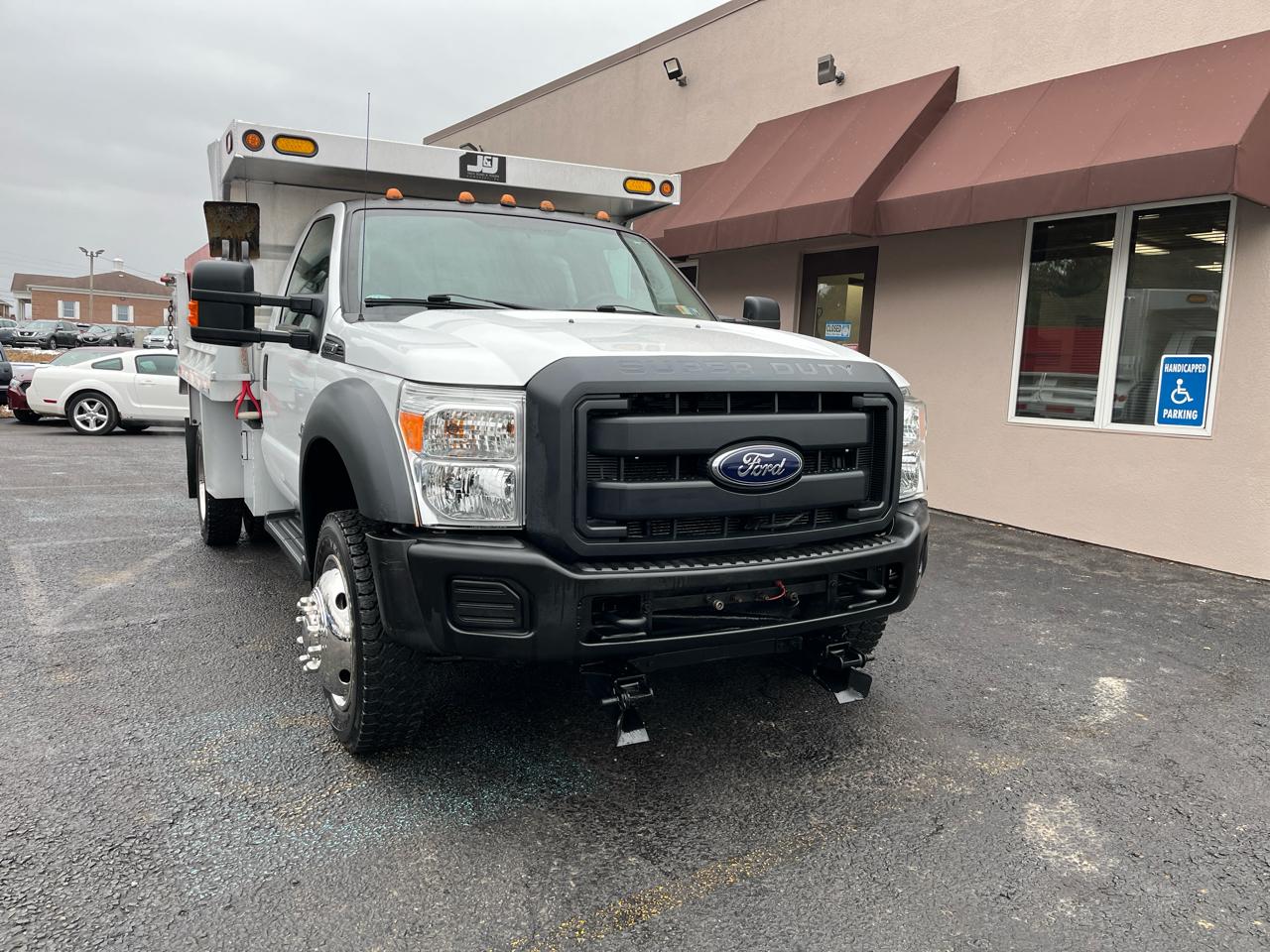 Ford F-550 Regular Cab DRW 4WD 2012