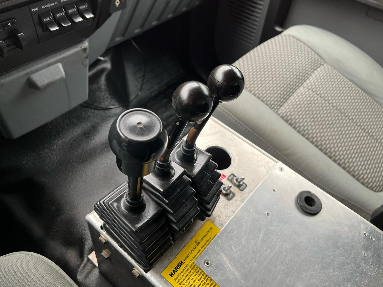 Ford F-550 Regular Cab DRW 4WD 2012