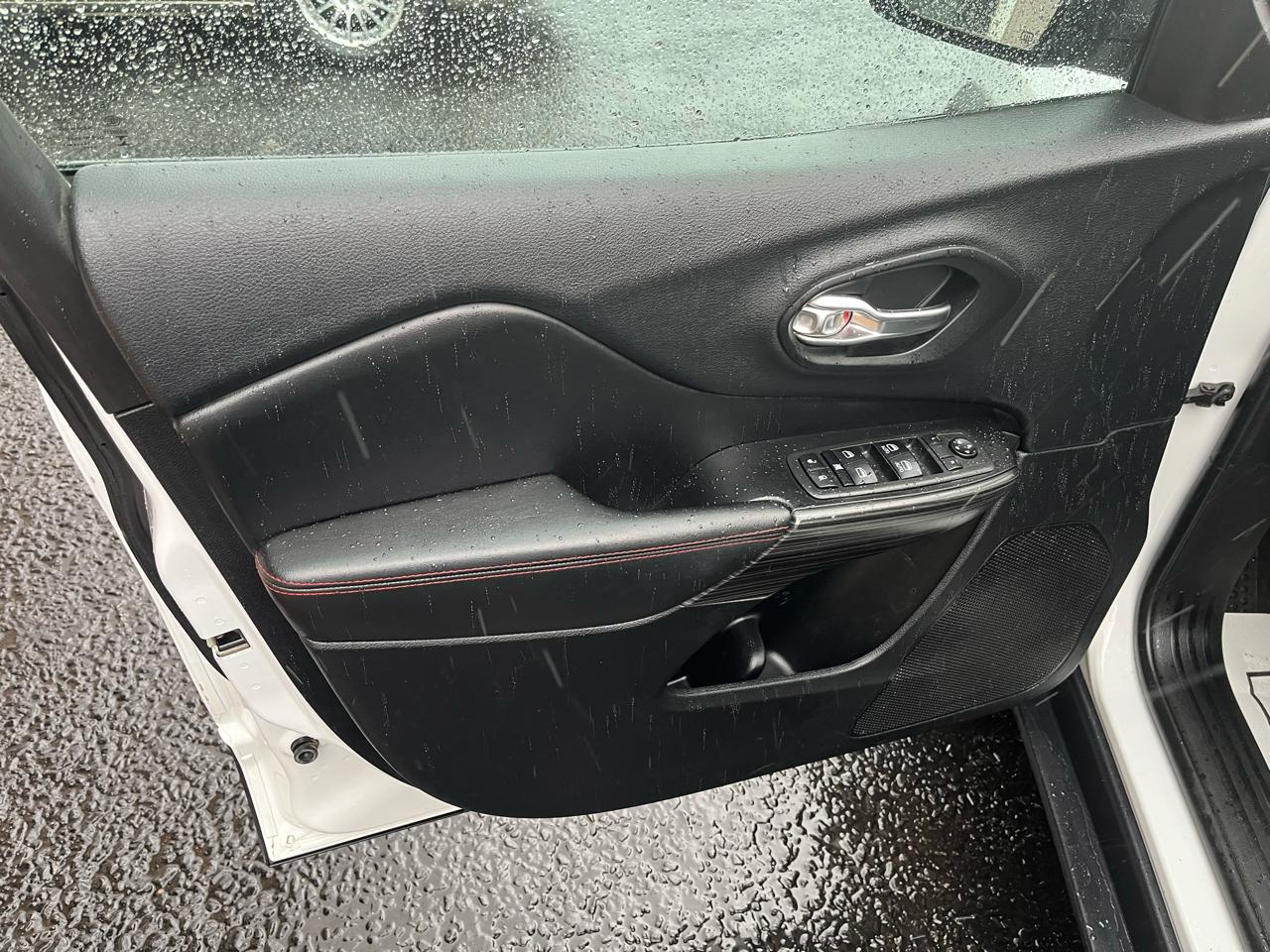 Jeep Cherokee Trailhawk 4WD 2015