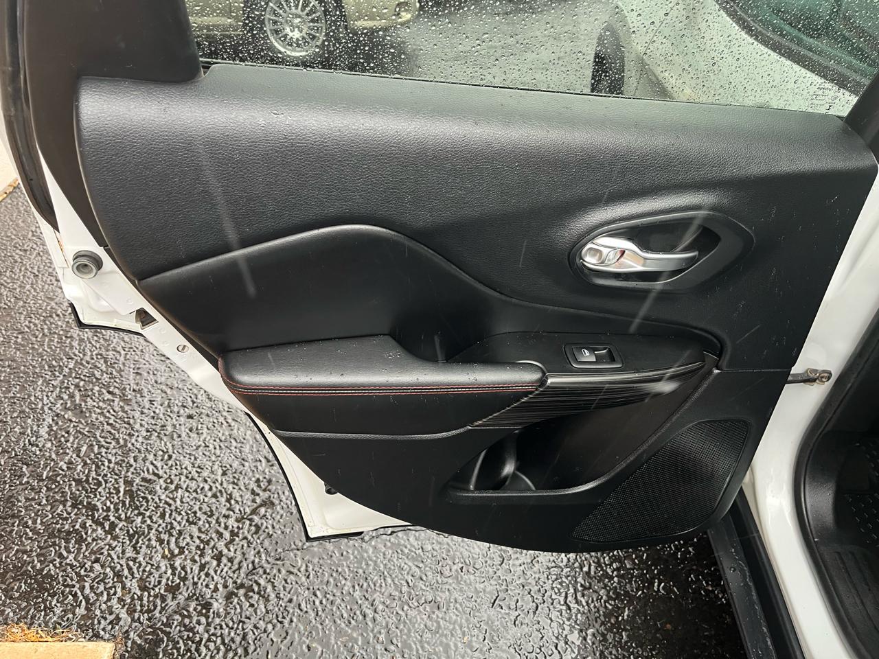 Jeep Cherokee Trailhawk 4WD 2015