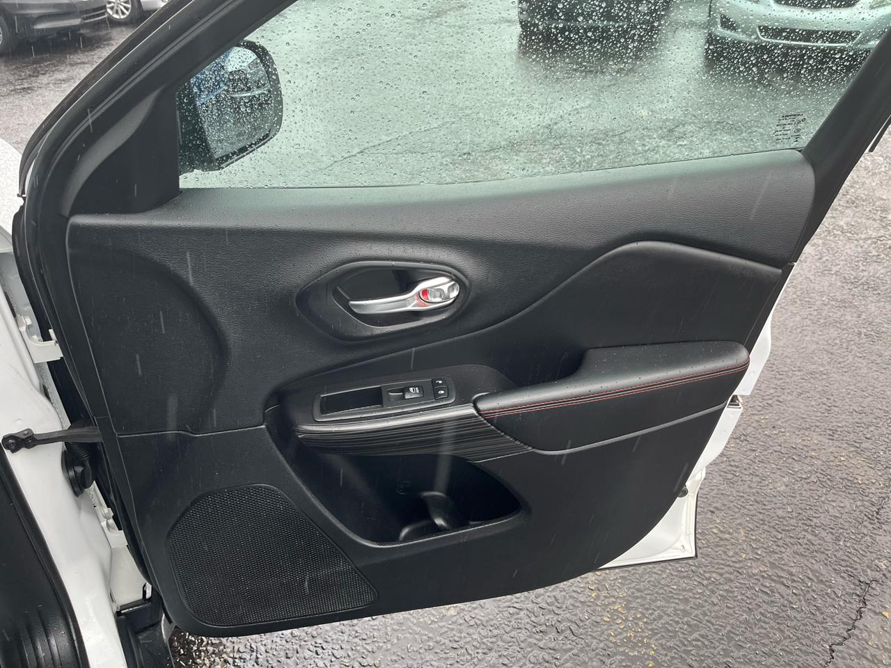 Jeep Cherokee Trailhawk 4WD 2015