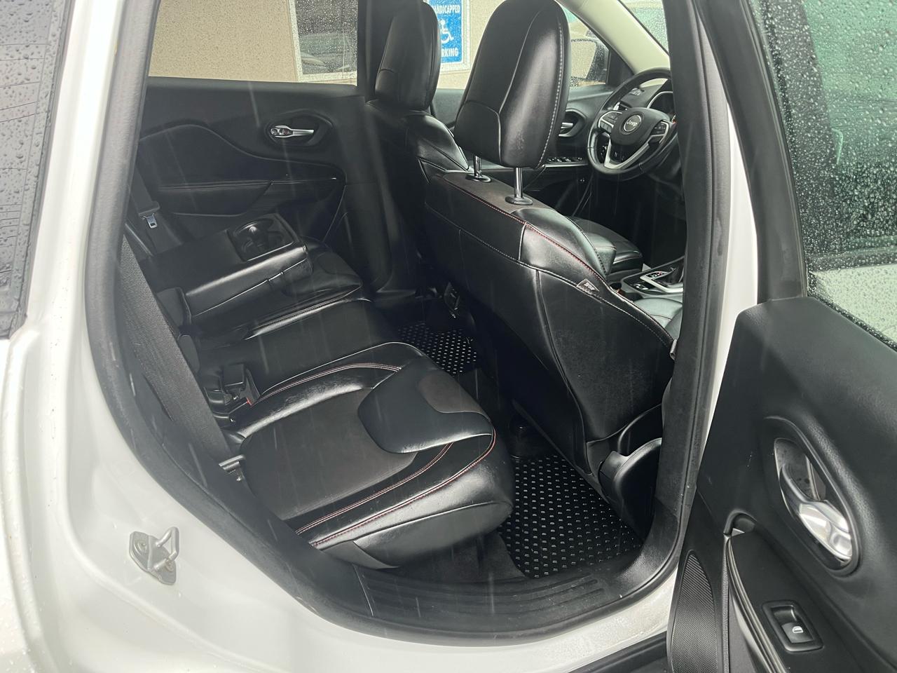 Jeep Cherokee Trailhawk 4WD 2015