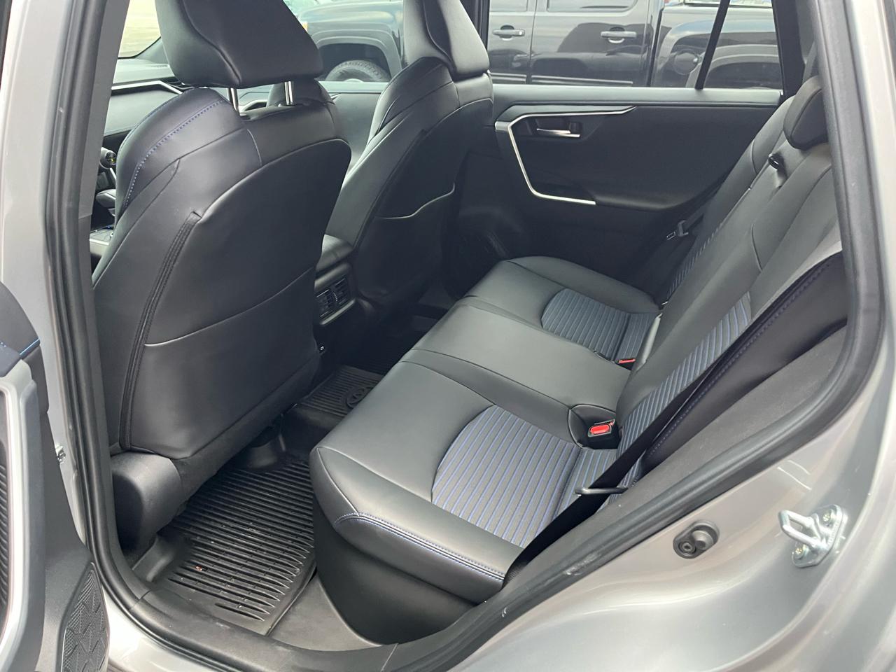 Toyota RAV4 Hybrid XSE 2025