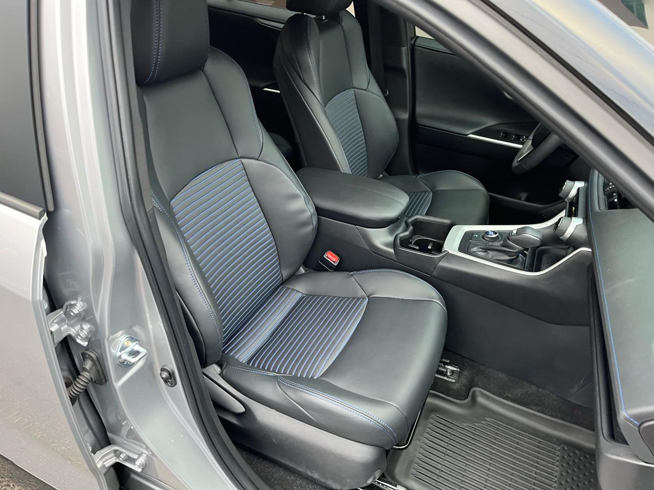 Toyota RAV4 Hybrid XSE 2025