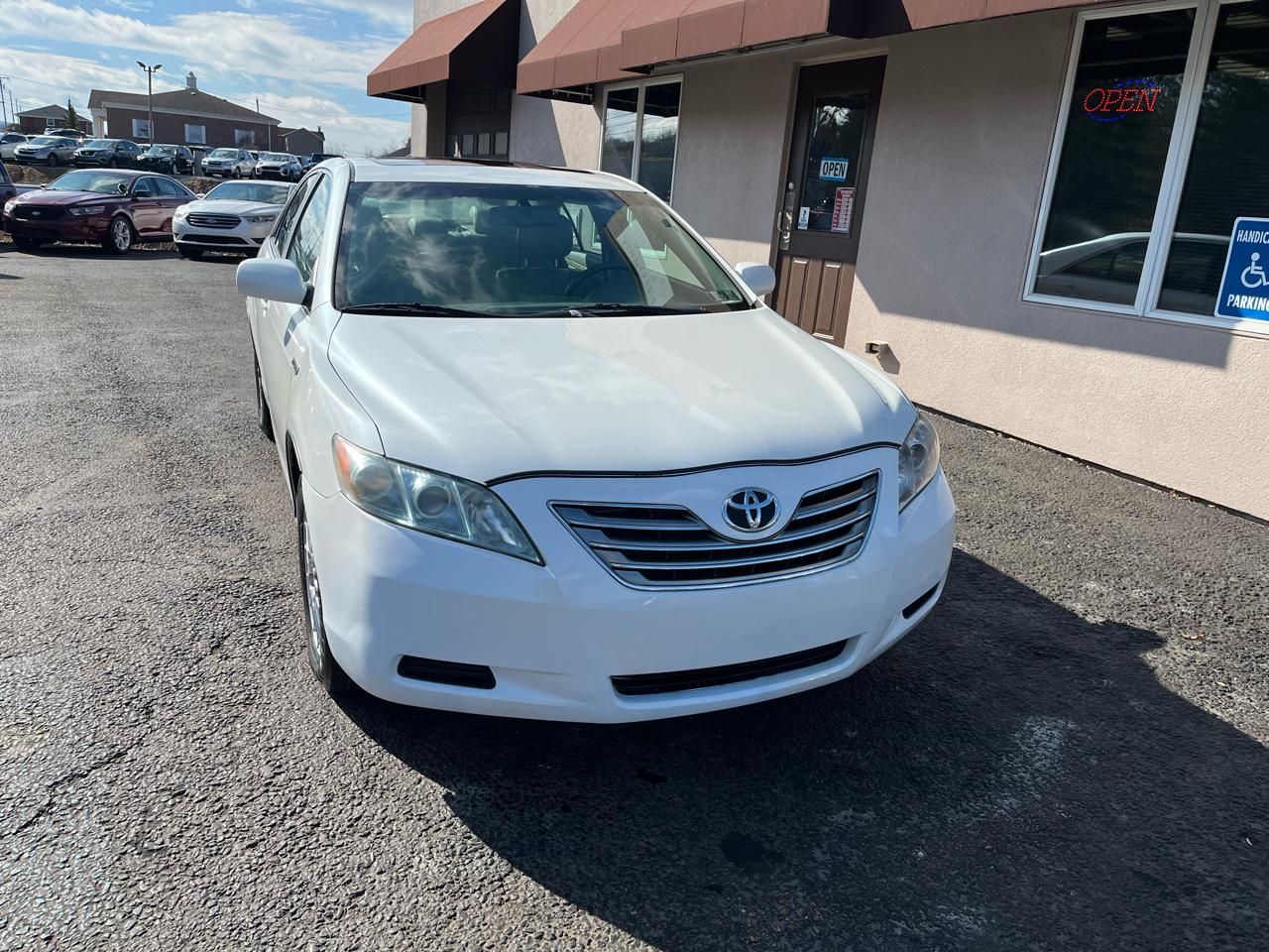 Toyota Camry Hybrid Sedan 2007
