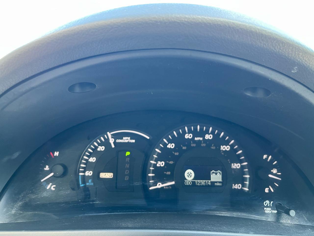 Toyota Camry Hybrid Sedan 2007