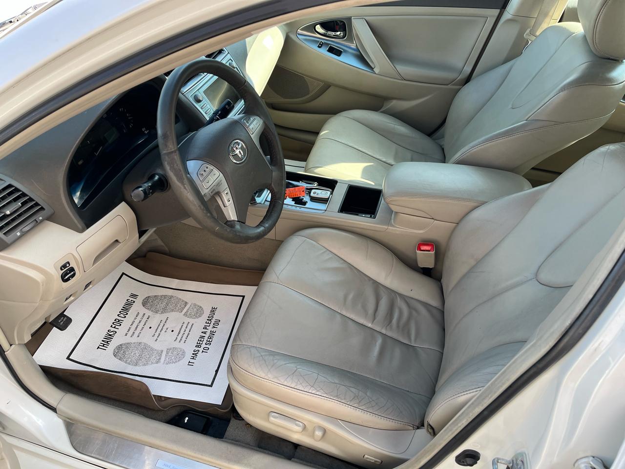 Toyota Camry Hybrid Sedan 2007