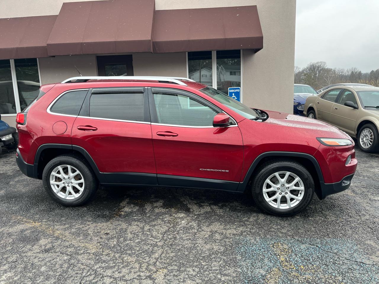 Jeep Cherokee Latitude 4WD 2015