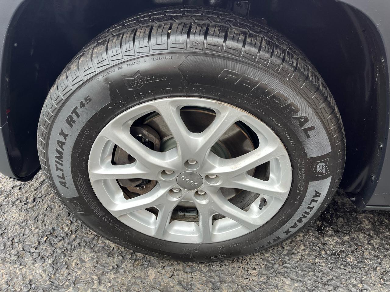 Jeep Cherokee Latitude 4WD 2015