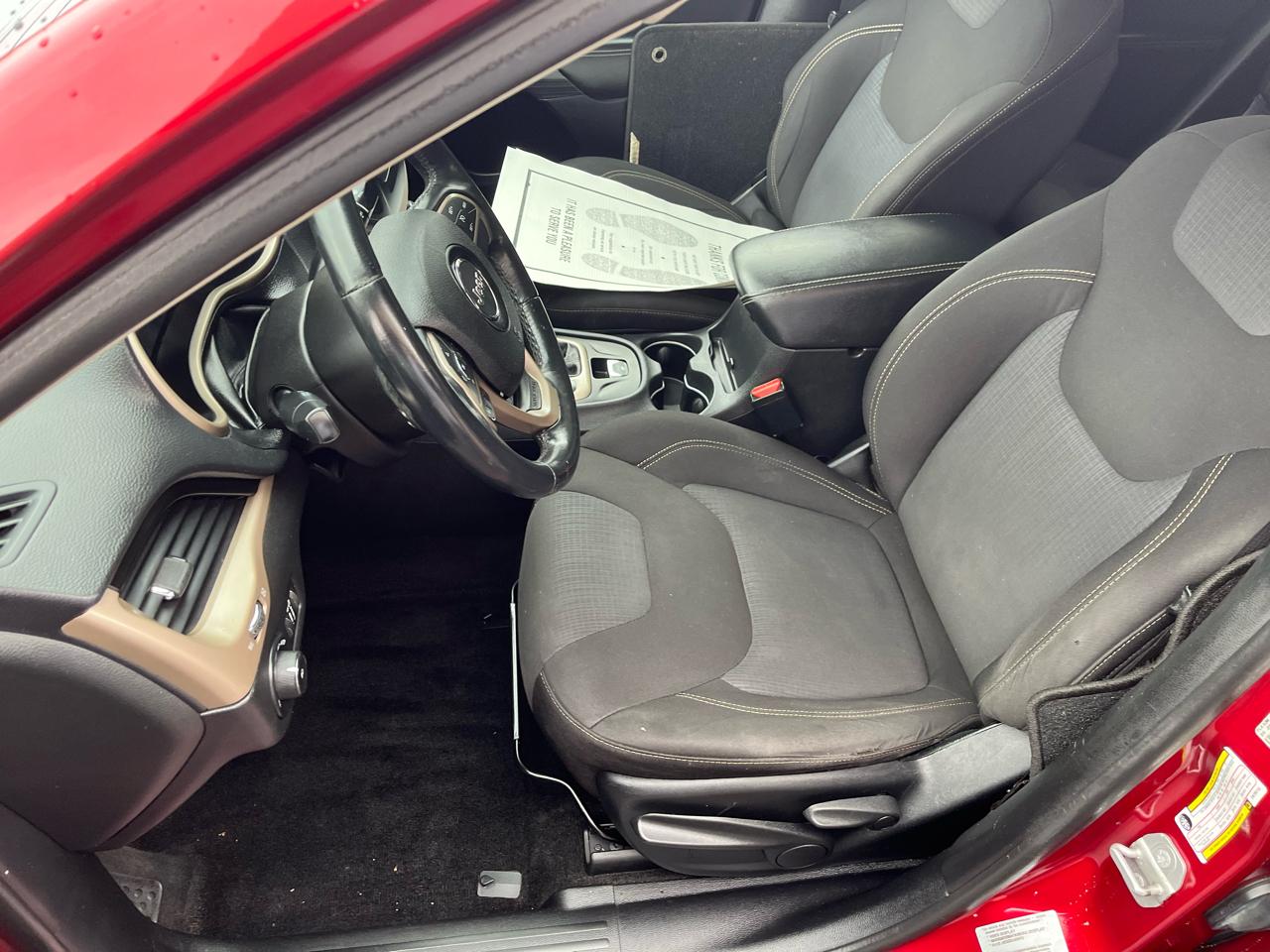 Jeep Cherokee Latitude 4WD 2015