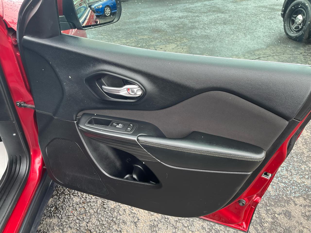 Jeep Cherokee Latitude 4WD 2015