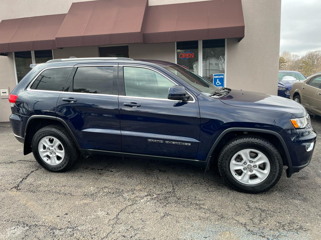 Jeep Grand Cherokee Laredo 4WD 2017