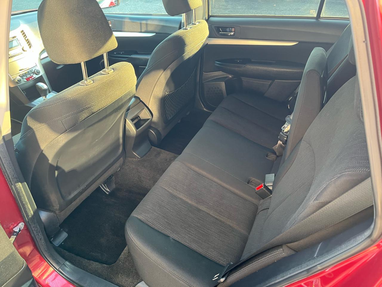 Subaru Outback 2.5i Premium 2013