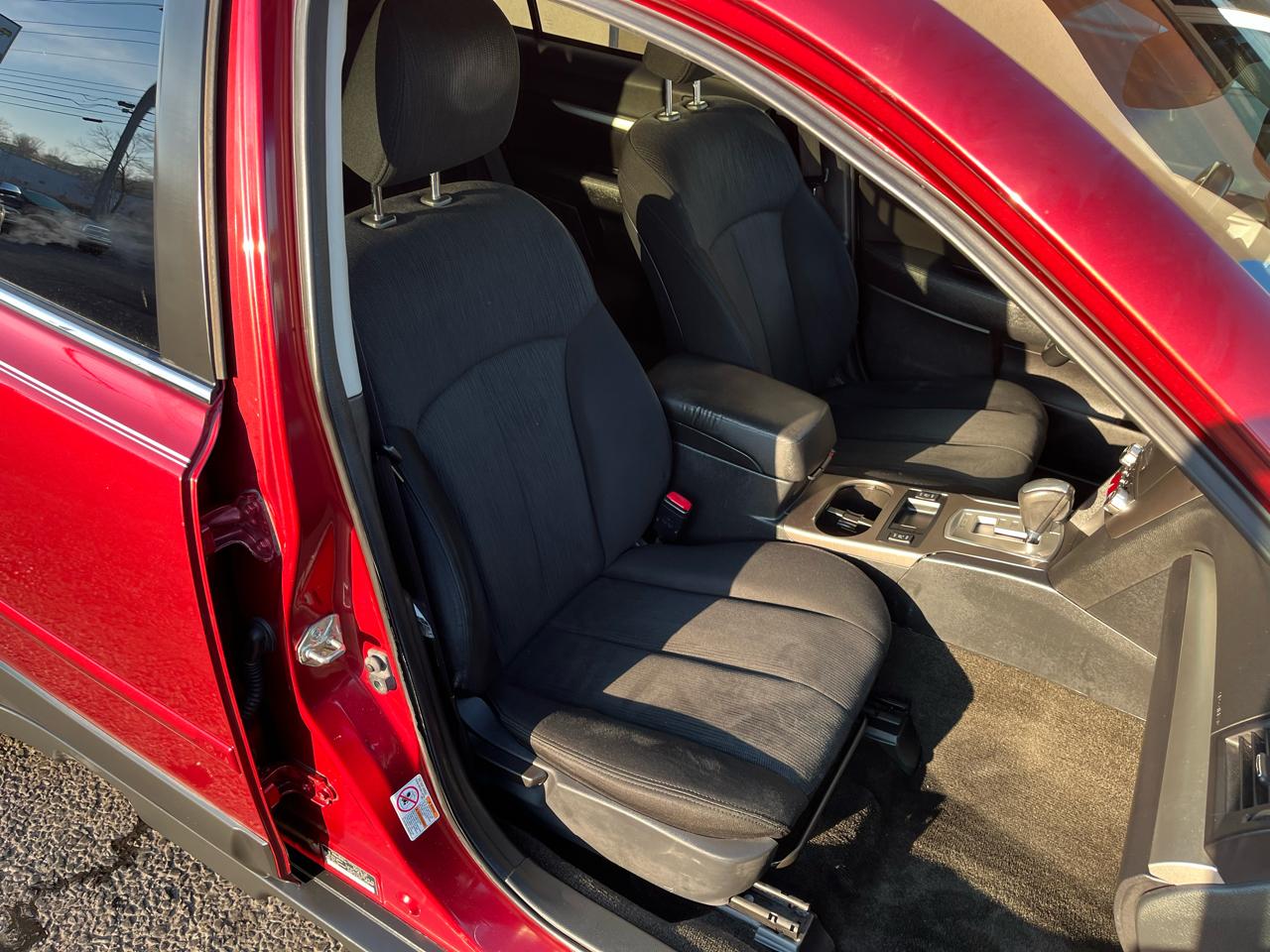 Subaru Outback 2.5i Premium 2013