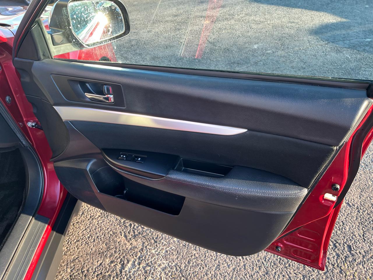 Subaru Outback 2.5i Premium 2013