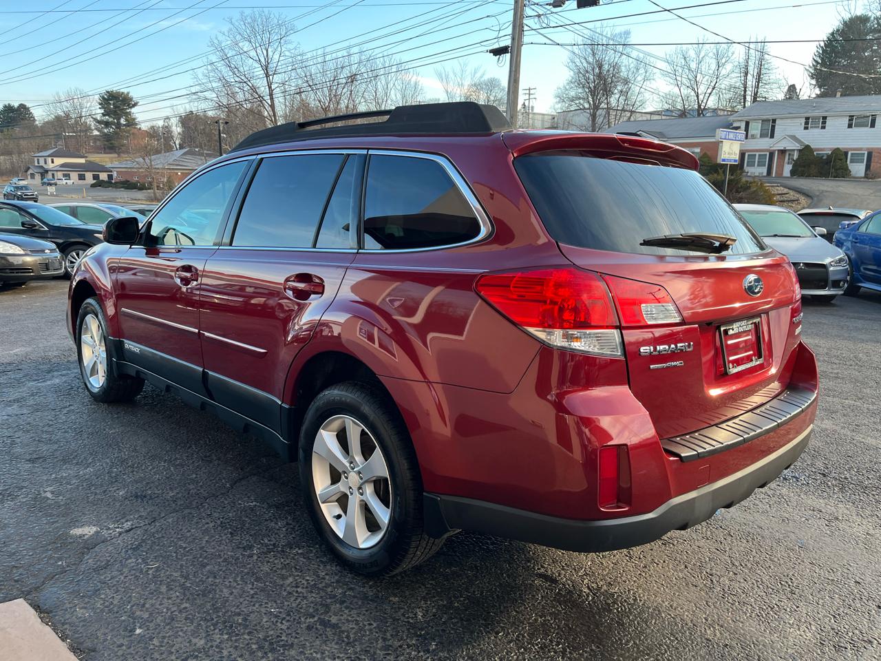 Subaru Outback 2.5i Premium 2013