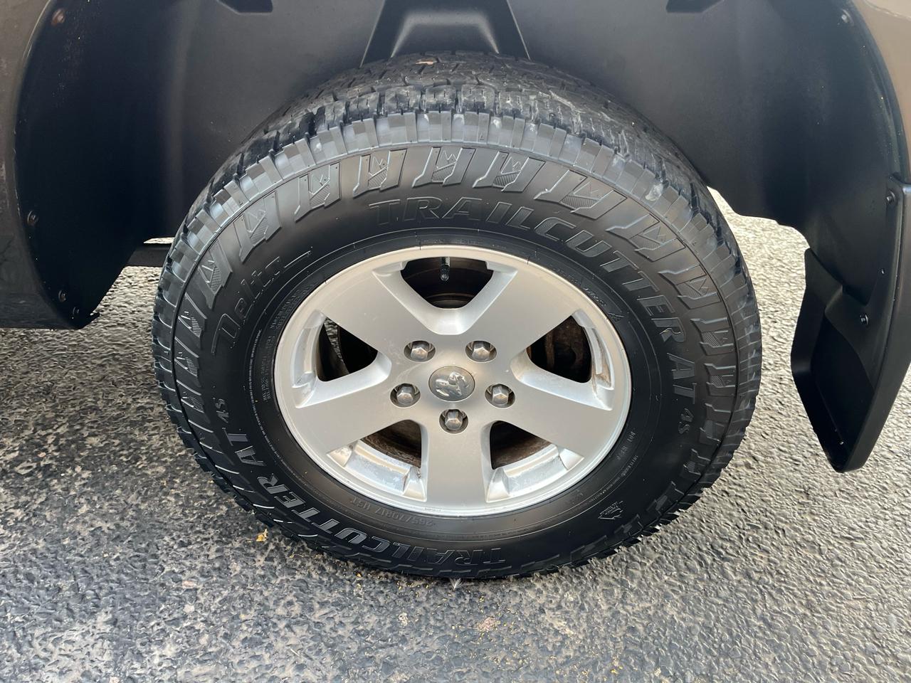 RAM 1500 SLT Quad Cab 4WD 2014