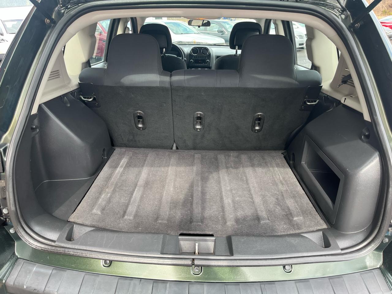 Jeep Compass Sport FWD 2010