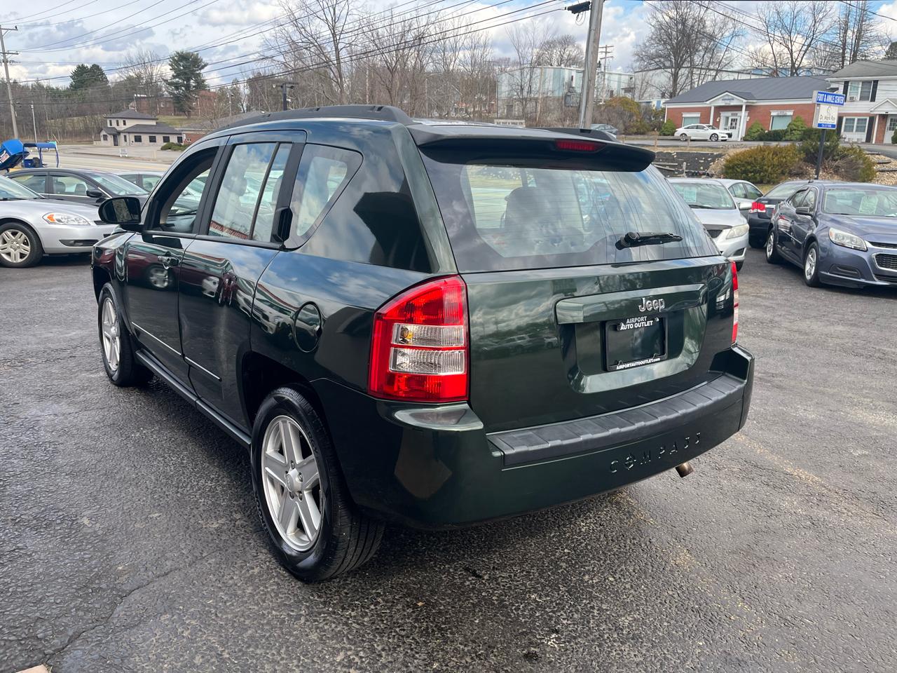 Jeep Compass Sport FWD 2010