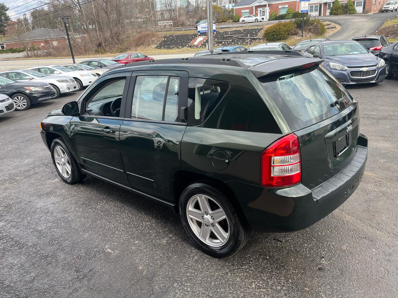 Jeep Compass Sport FWD 2010