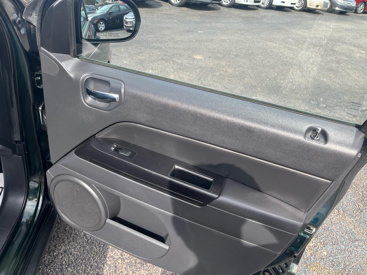 Jeep Compass Sport FWD 2010