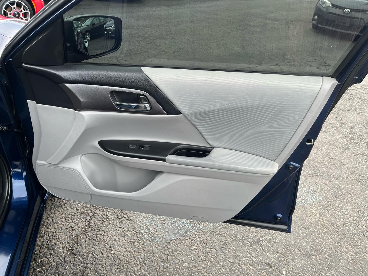 Honda Accord LX Sedan CVT 2015