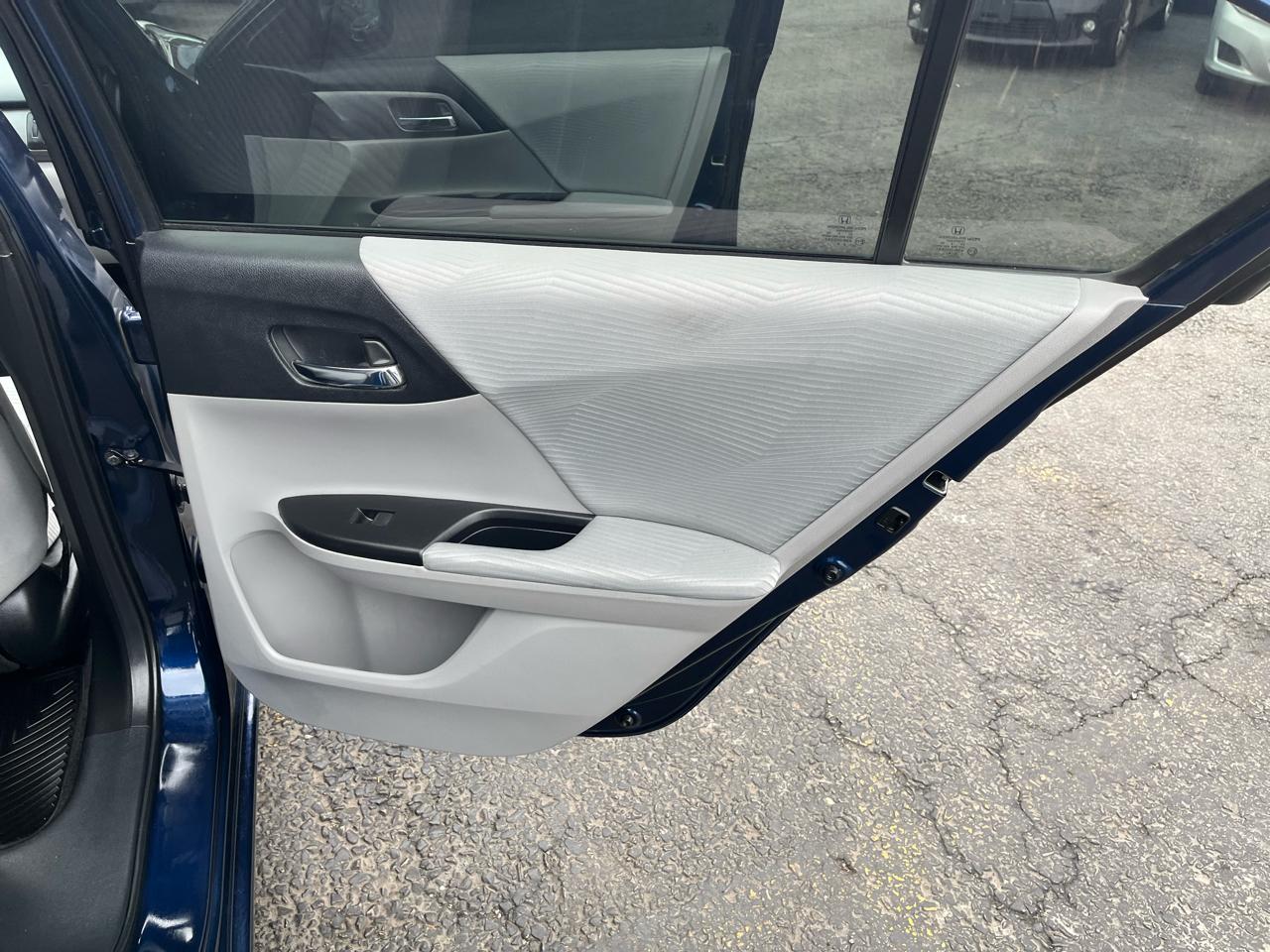 Honda Accord LX Sedan CVT 2015