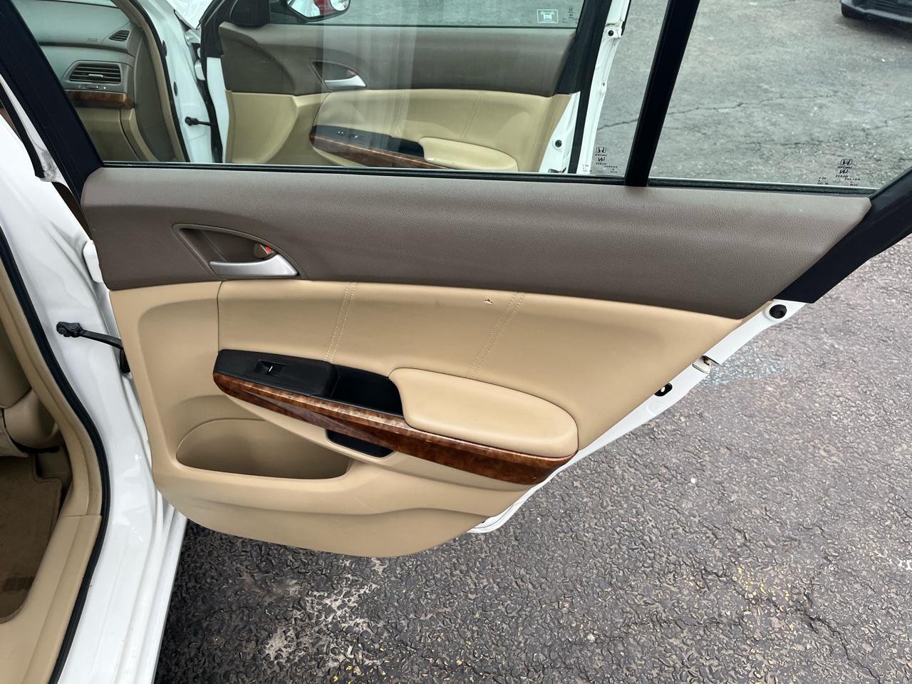 Honda Accord EX-L Sedan AT 2009