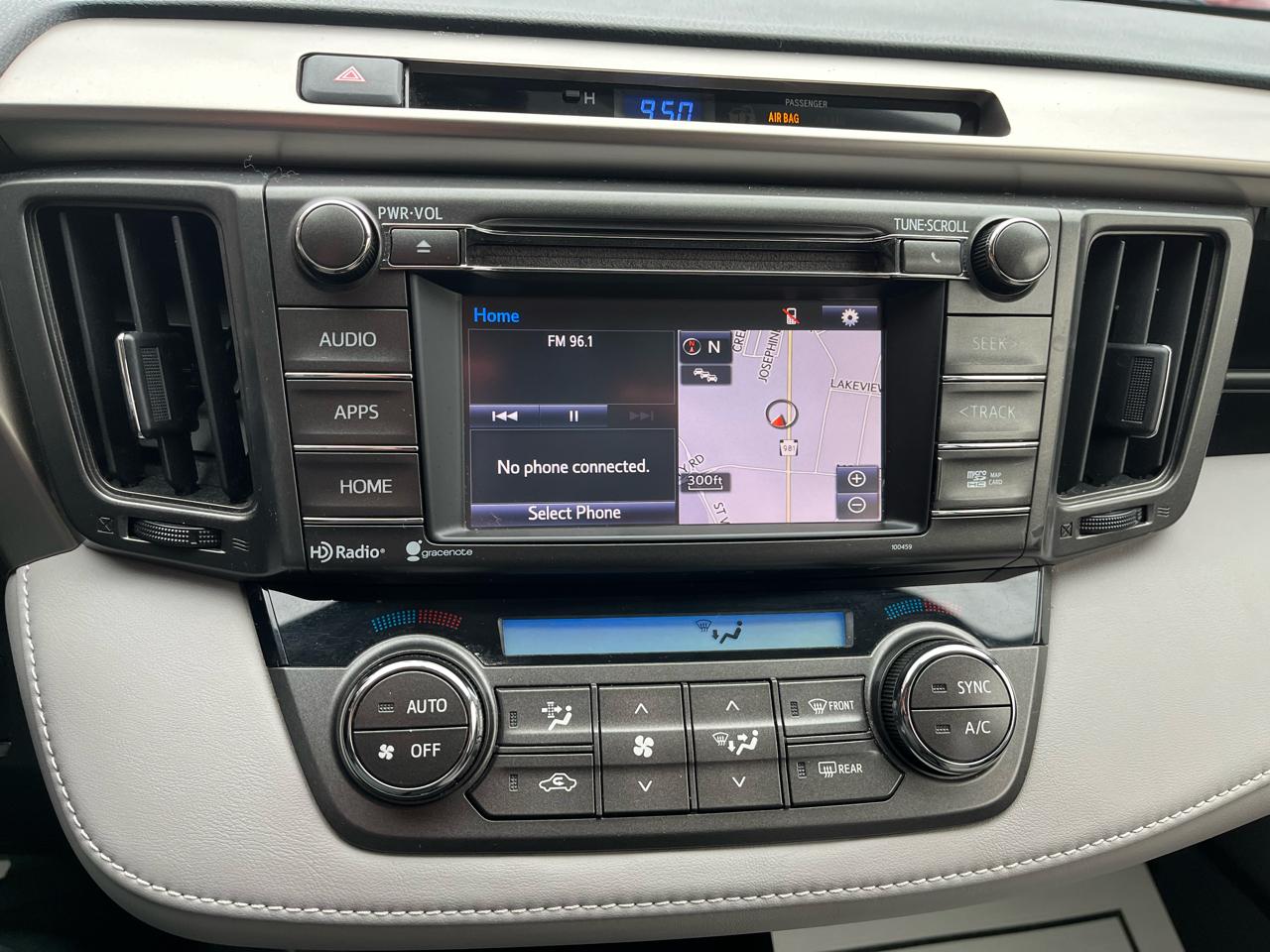 Toyota RAV4 XLE AWD 2015