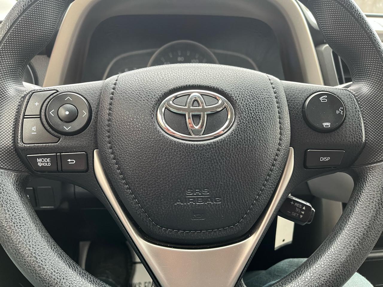 Toyota RAV4 XLE AWD 2015