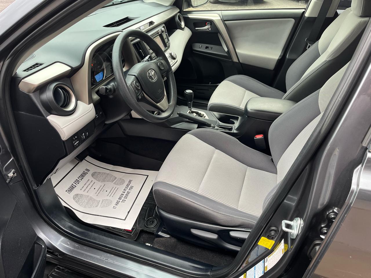 Toyota RAV4 XLE AWD 2015