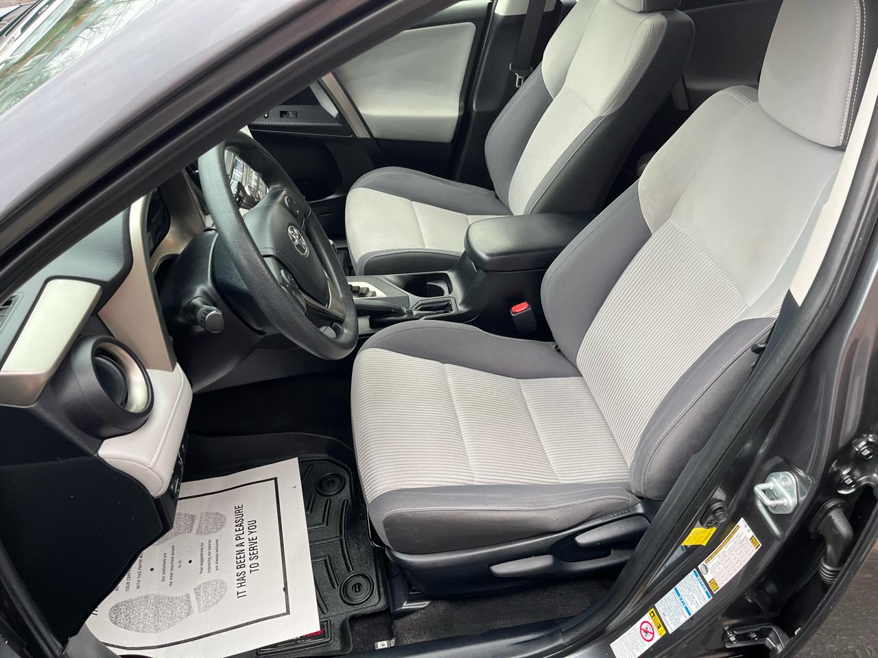 Toyota RAV4 XLE AWD 2015