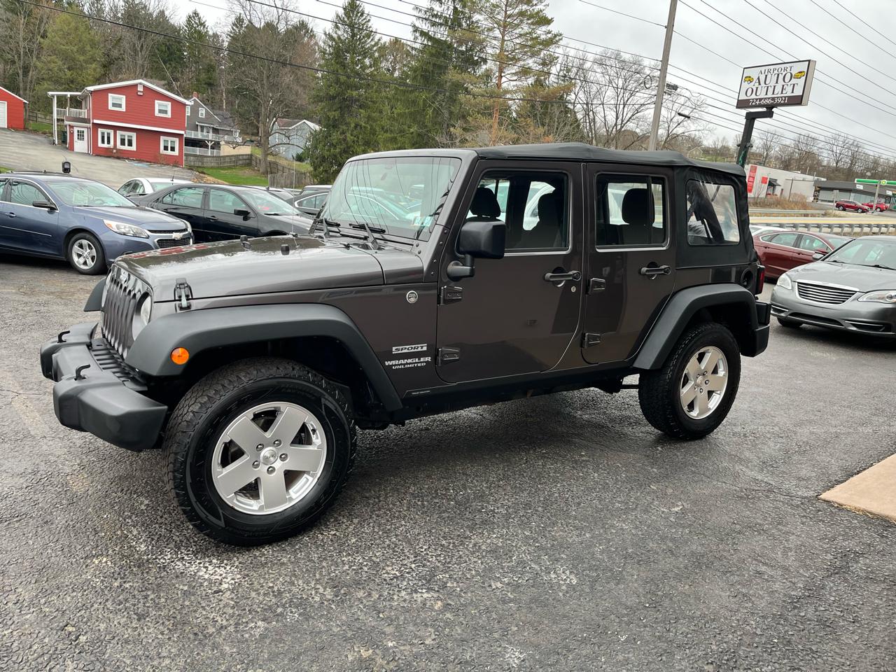 Jeep Wrangler Unlimited Sport 4WD 2014