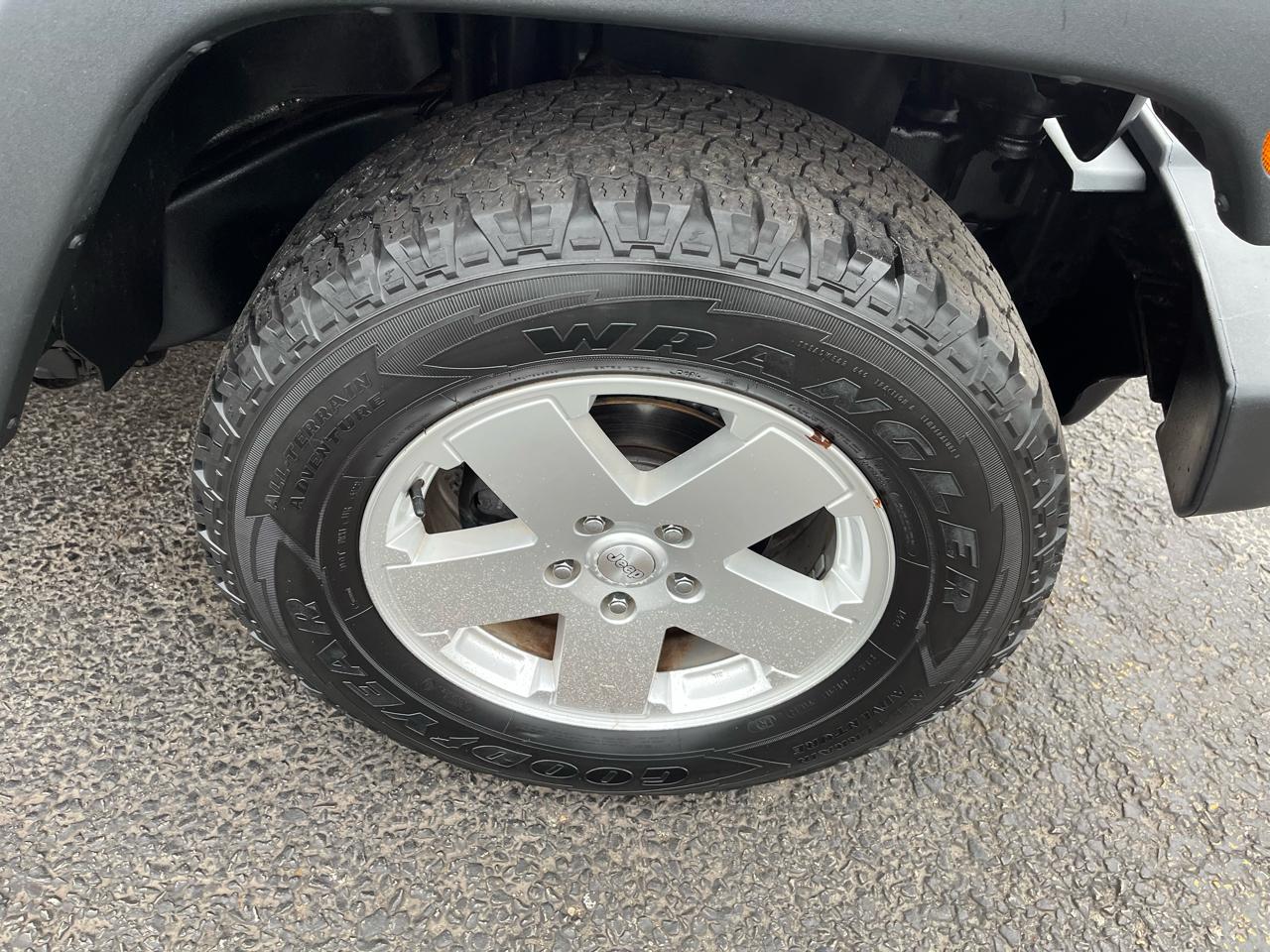 Jeep Wrangler Unlimited Sport 4WD 2014