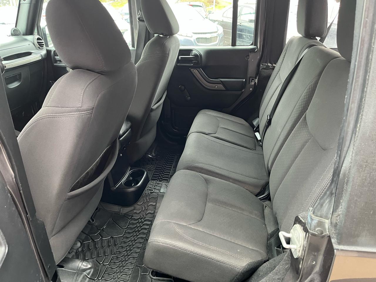 Jeep Wrangler Unlimited Sport 4WD 2014